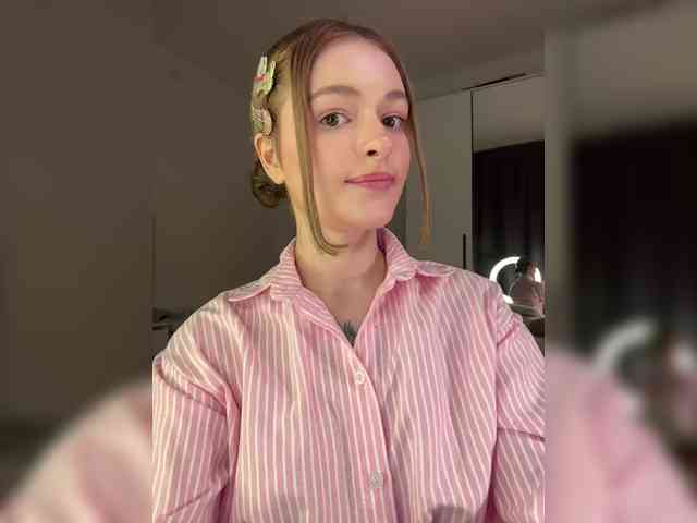 Изображение секс-шоу модели mandarinkaa