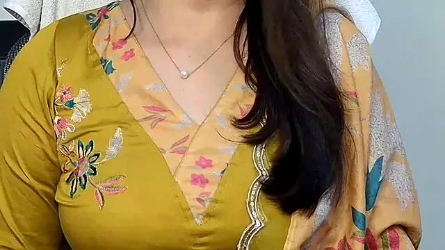 Sexshow-Bild von Naina_For_You