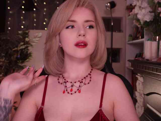 Изображение секс-шоу модели ChristieWade Изображение секс-шоу модели ChristieWade