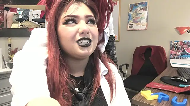 Изображение секс-шоу модели shaaroon_gold Изображение секс-шоу модели shaaroon_gold