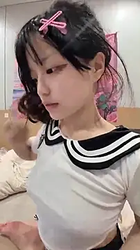 momo-2580's sex show image momo-2580's sex show image