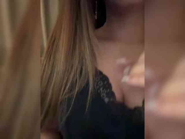 Изображение секс-шоу модели Alliina-leee