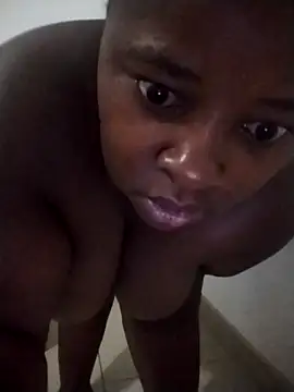 HotBootyBabe90's sex show image HotBootyBabe90's sex show image