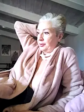 Sexshow-Bild von divinaerotica