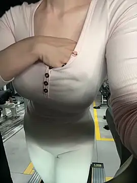 Изображение секс-шоу модели DDREBA