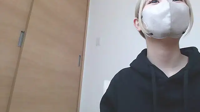 Изображение секс-шоу модели yuna_rin