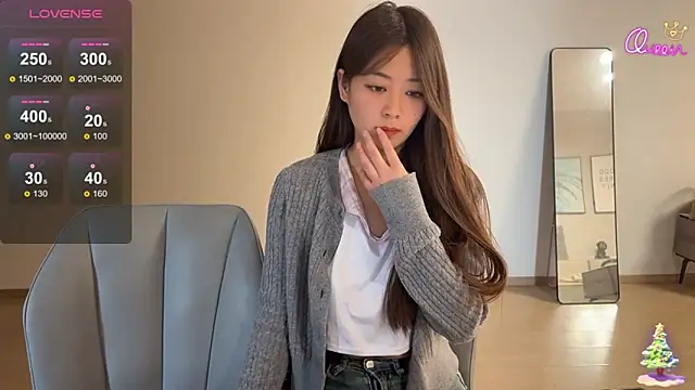 Alyssa-8's sex show image