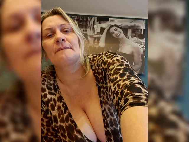 MARGHERITA-1978's sex show image