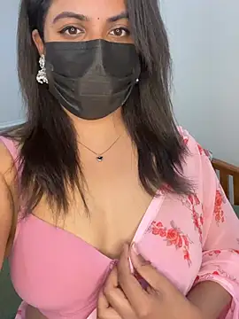 Изображение секс-шоу модели Pretty_varsha08