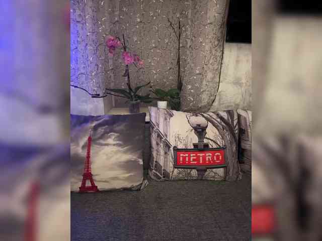 Sexshow-Bild von AureliyXXX Sexshow-Bild von AureliyXXX