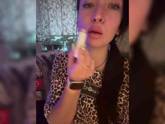 Sexshow-Bild von AureliyXXX Sexshow-Bild von AureliyXXX