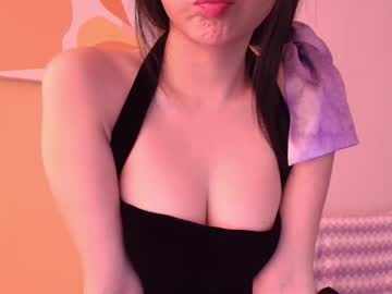 Изображение секс-шоу модели si_mokoko Изображение секс-шоу модели si_mokoko