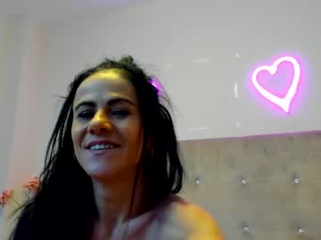 Изображение секс-шоу модели brianaflynt