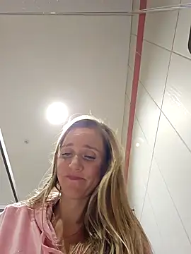 Skyellar's sex show image