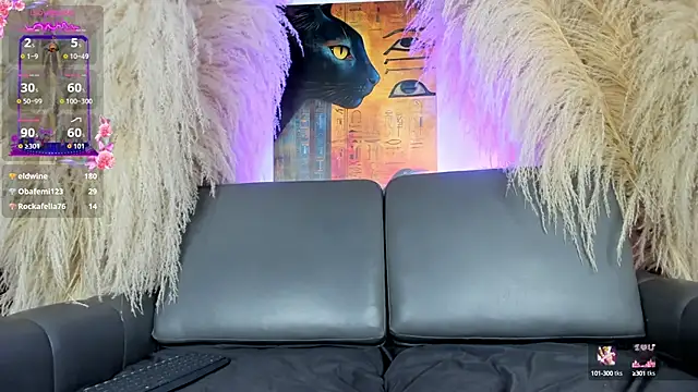 Изображение секс-шоу модели yara_hind Изображение секс-шоу модели yara_hind