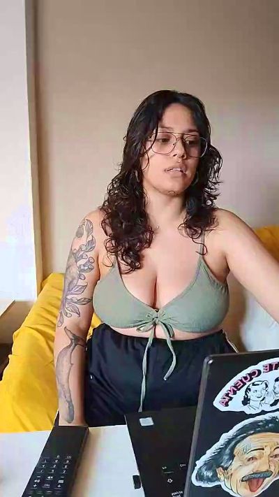 Sexshow-Bild von yourlaatingirl