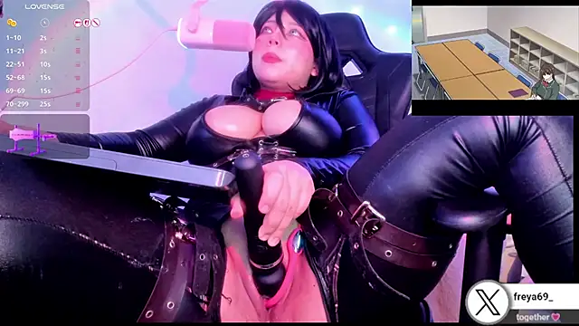 Изображение секс-шоу модели freya69_