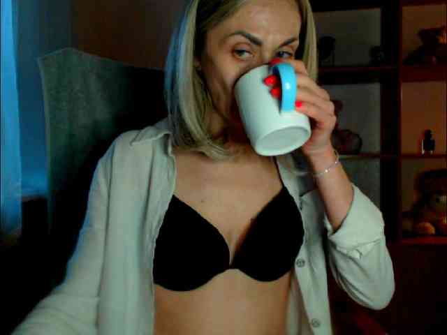 Tanya6547's sex show image