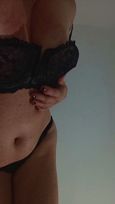 Sexshow-Bild von Savannah8888 Sexshow-Bild von Savannah8888