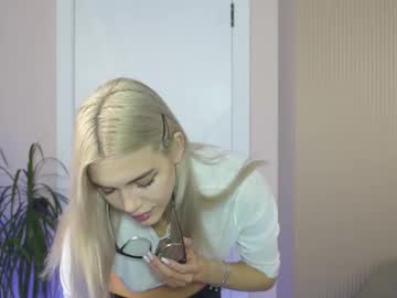 milabunny_'s sex show image