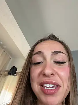 alicewonder_8's sex show image