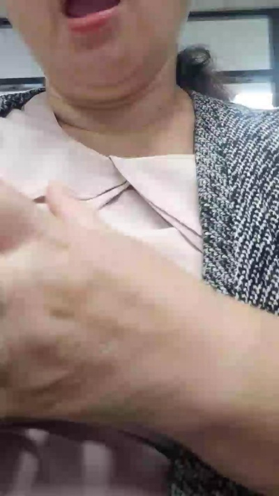 Lovelynhing88's sex show image