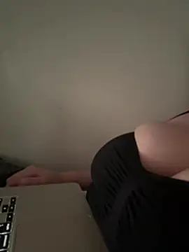Изображение секс-шоу модели laylajonesxxx Изображение секс-шоу модели laylajonesxxx