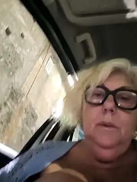 Merilulla's sex show image