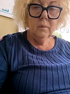 Merilulla's sex show image