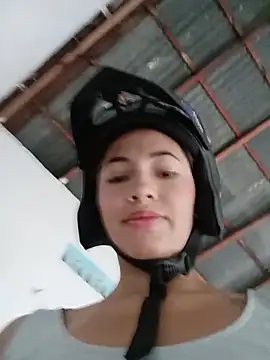 -Nicol's sex show image