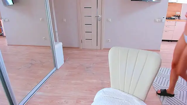 Изображение секс-шоу модели liloneforyou