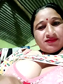 Изображение секс-шоу модели Haliya88