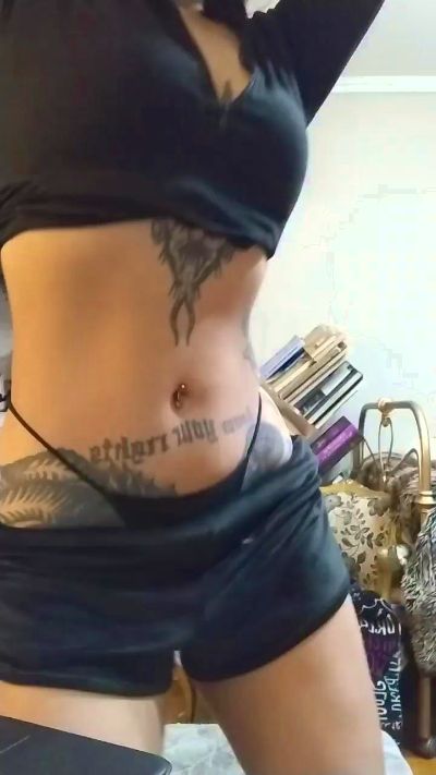 Изображение секс-шоу модели notfromherexxx Изображение секс-шоу модели notfromherexxx