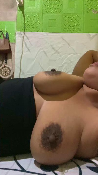 Cheche3092's sex show image