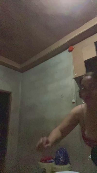 Cheche3092's sex show image