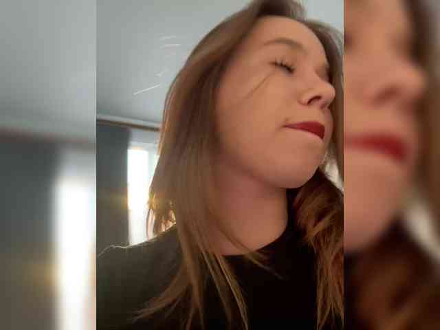 Изображение секс-шоу модели mariaaa-1