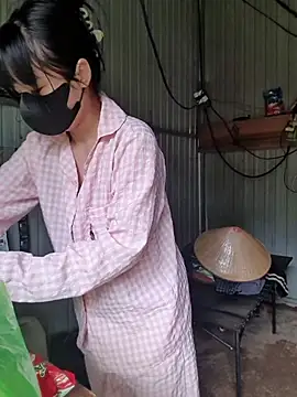 Helen-Tran's sex show image