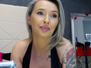 issasmyth's sex show image