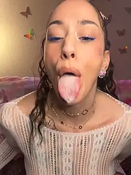 Изображение секс-шоу модели Chachou000