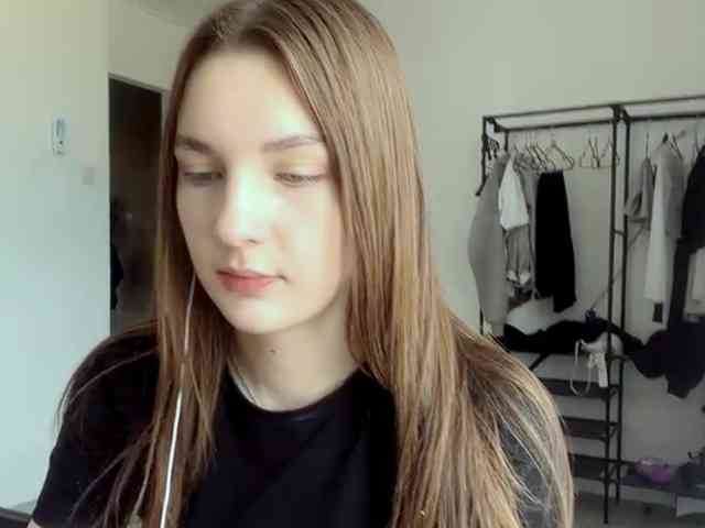 Изображение секс-шоу модели EveliaShimaoka Изображение секс-шоу модели EveliaShimaoka