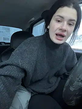 MiraReach's sex show image