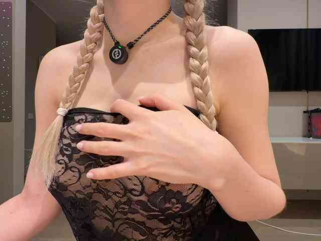 Katyushaa's sex show image