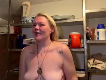 Sexshow-Bild von dickeddownsouth