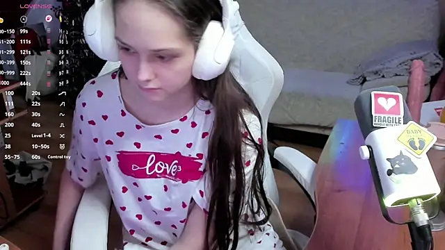 SharybbFace's sex show image