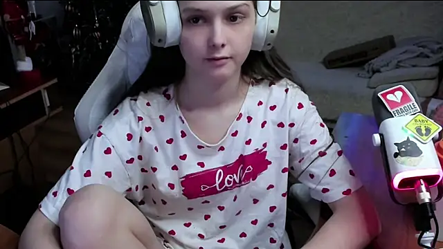 SharybbFace's sex show image