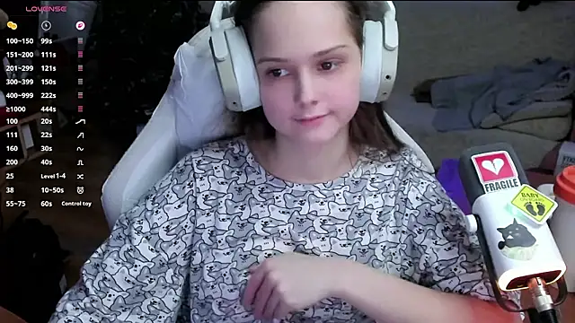 SharybbFace's sex show image