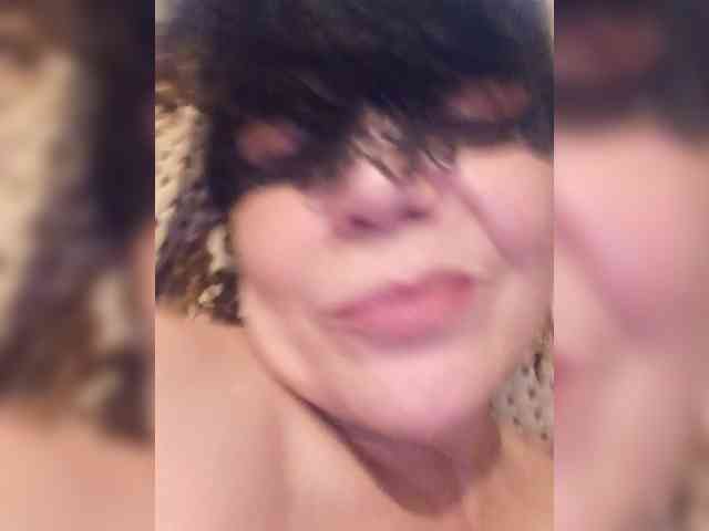 -Sonka-'s sex show image