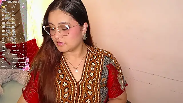 heluejamil's sex show image