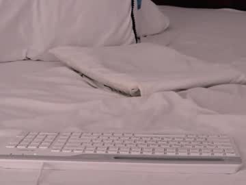 Изображение секс-шоу модели monicaluxxx Изображение секс-шоу модели monicaluxxx