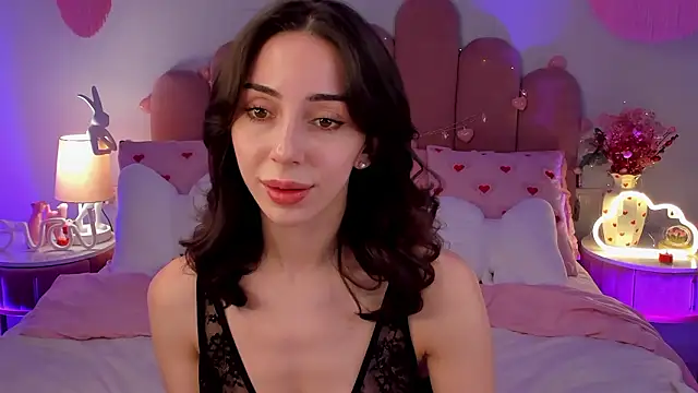 ElsaYoung's sex show image
